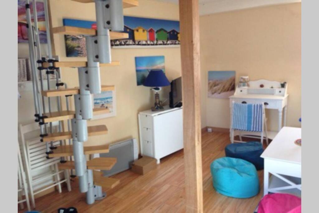 Apartment Charming Flat Middle Of Trouville, 150m From *