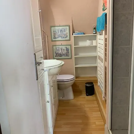 Charming Flat Middle Of Trouville, 150M From Beach Exterior photo