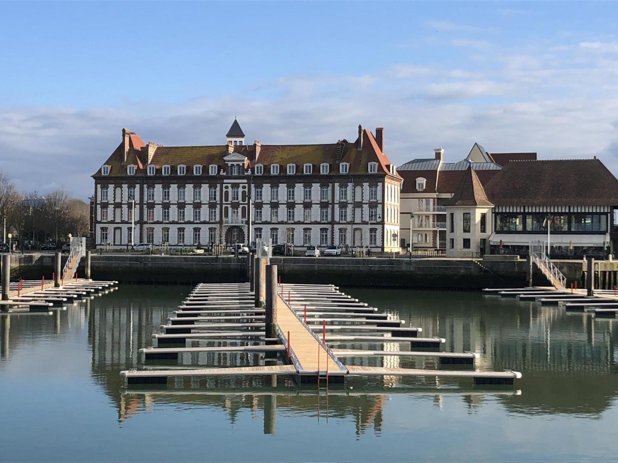 Charming Flat Middle Of Trouville, 150m From Apartment *