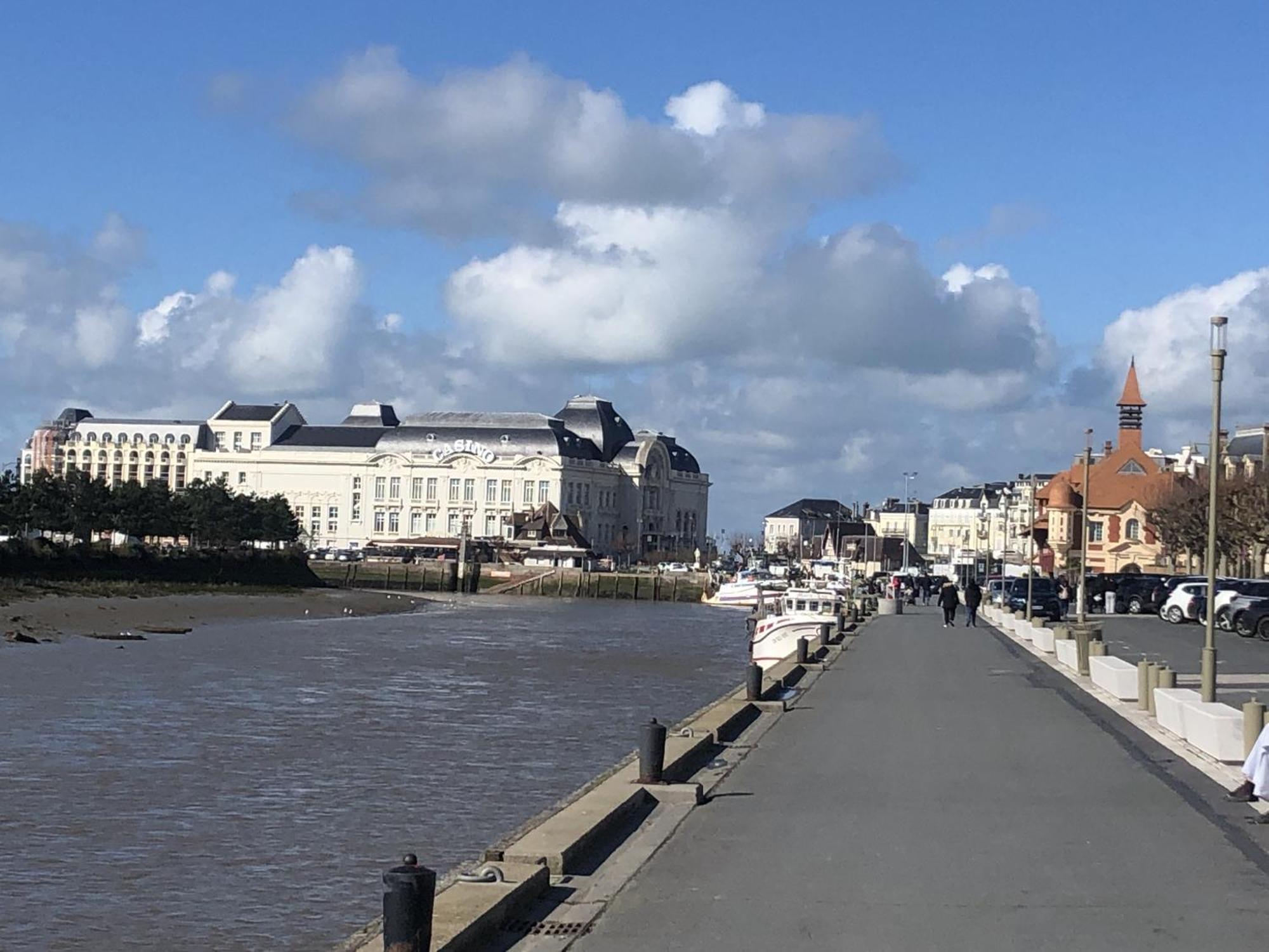 Charming Flat Middle Of Trouville, 150m From Apartment *